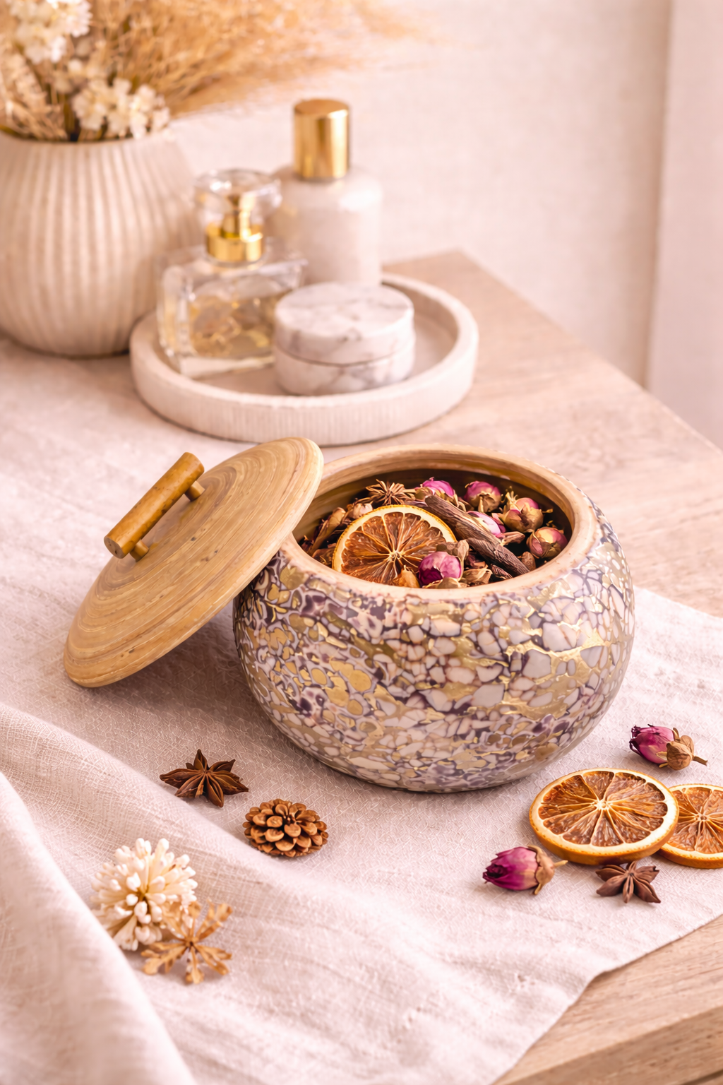 Élan Gilded Marble Ceramic Keepsake Jar
